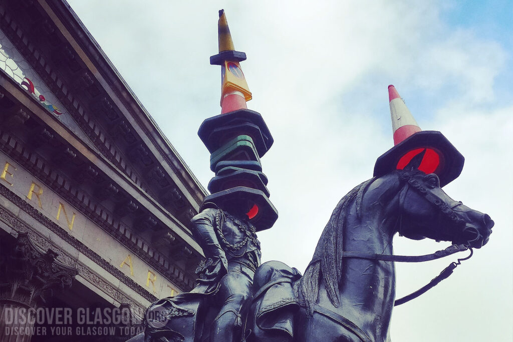 The Duke of Wellington statue in Glasgow crowned with traffic cones